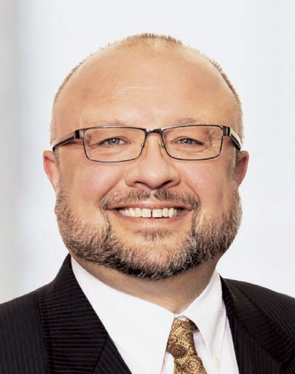 Peter-Viitre-600px.jpg